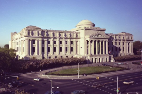 Photographer unknown, Brooklyn Museum: exterior. View of the Eastern Parkway façade from the northeast, showing Eastern Parkway and Washington Avenue in the foreground, 1987. 4 x 5 inch color negative, 1987, Brooklyn Museum Libraries and Archives: Photograph Collection