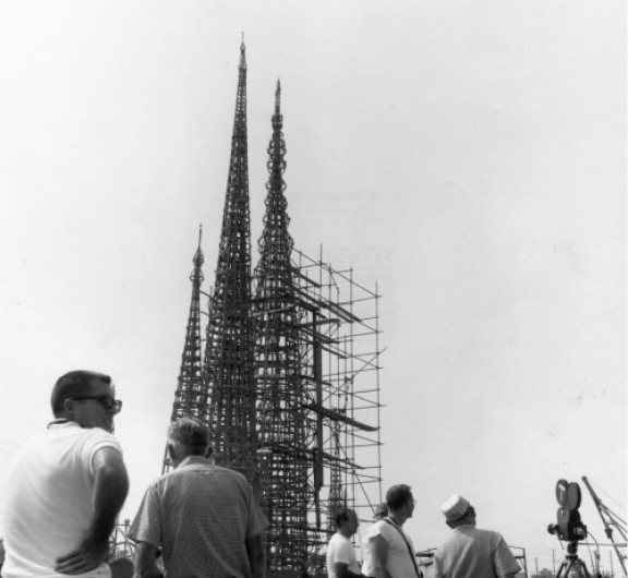 watts towers scaffolding 500 1