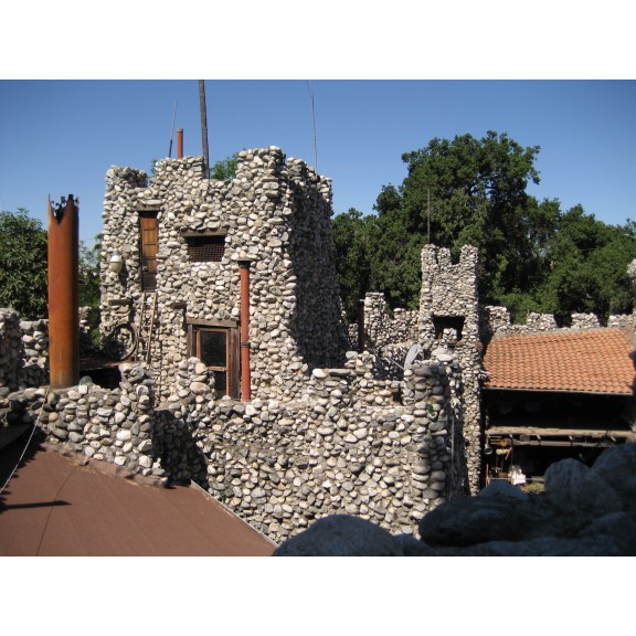 s016castle-complexwater-tower2013