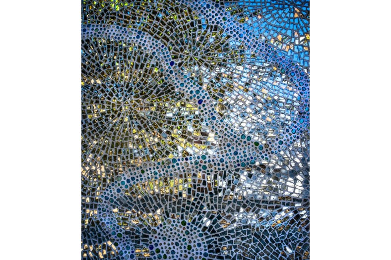 B00093383FR1729693976MosaicWall
