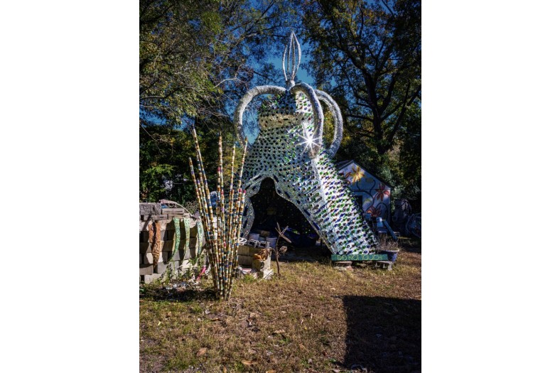 B00093403FR1729694016Spaceship